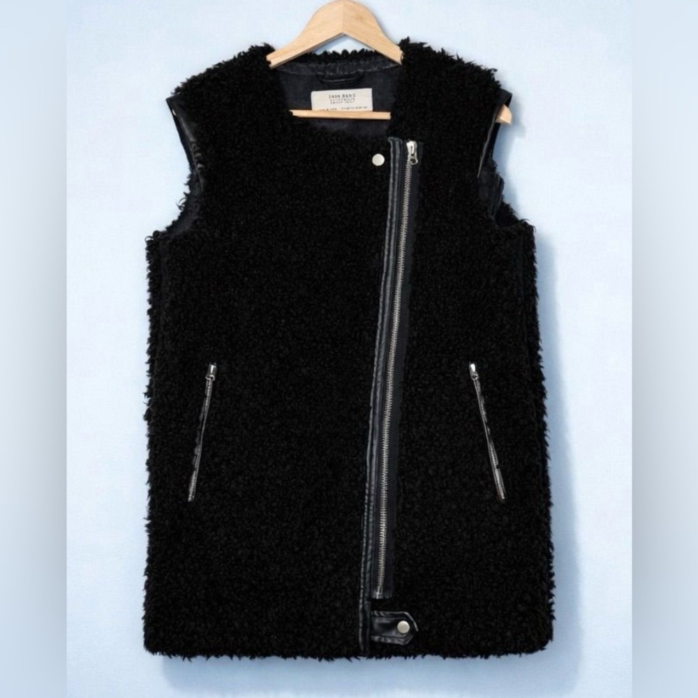 Zara Basic Black Teddy Moto Vest Faux Shearling Zip Vest Medium